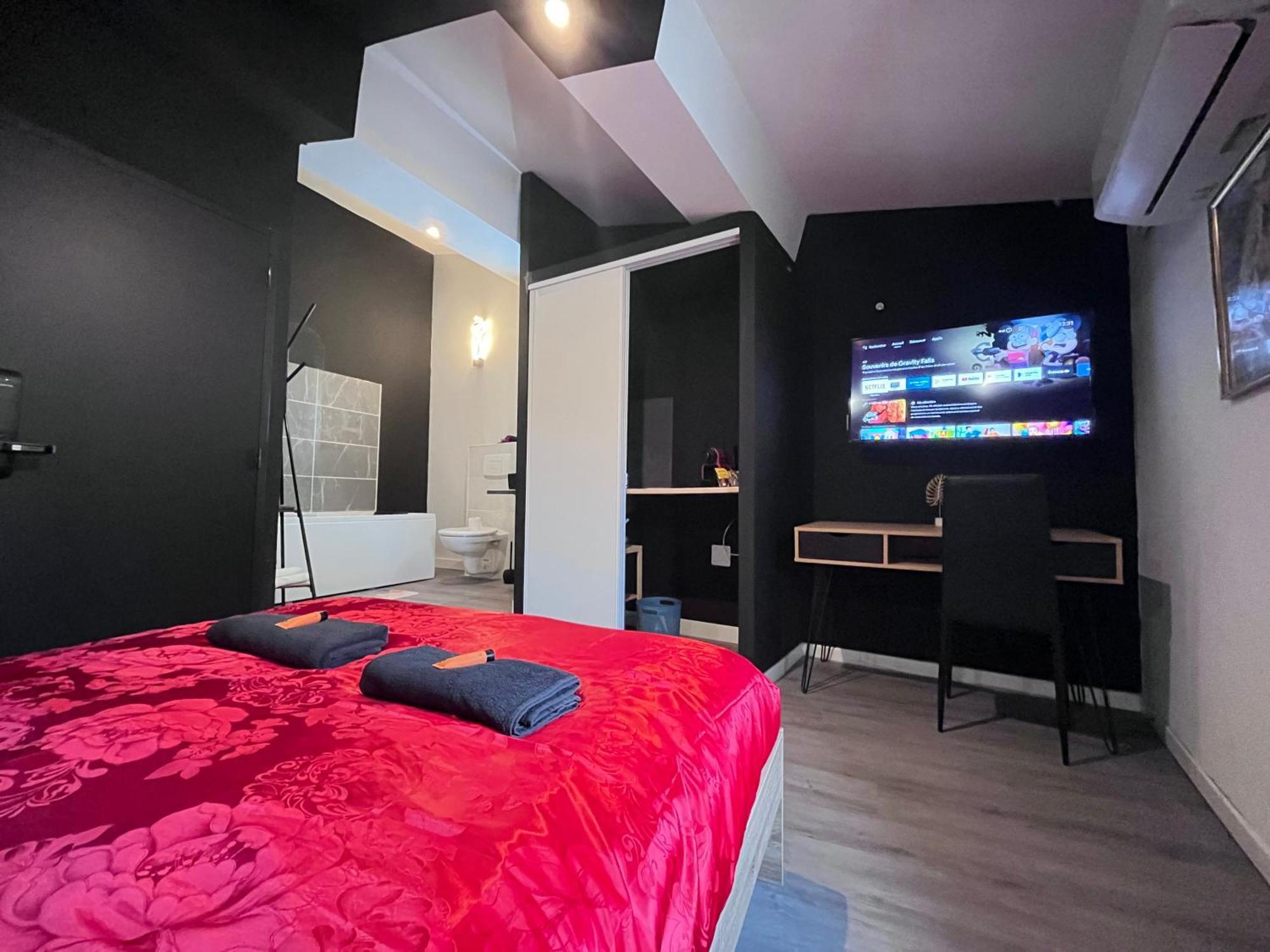 Studio Baignoire Centre Ville Narbonne Buitenkant foto